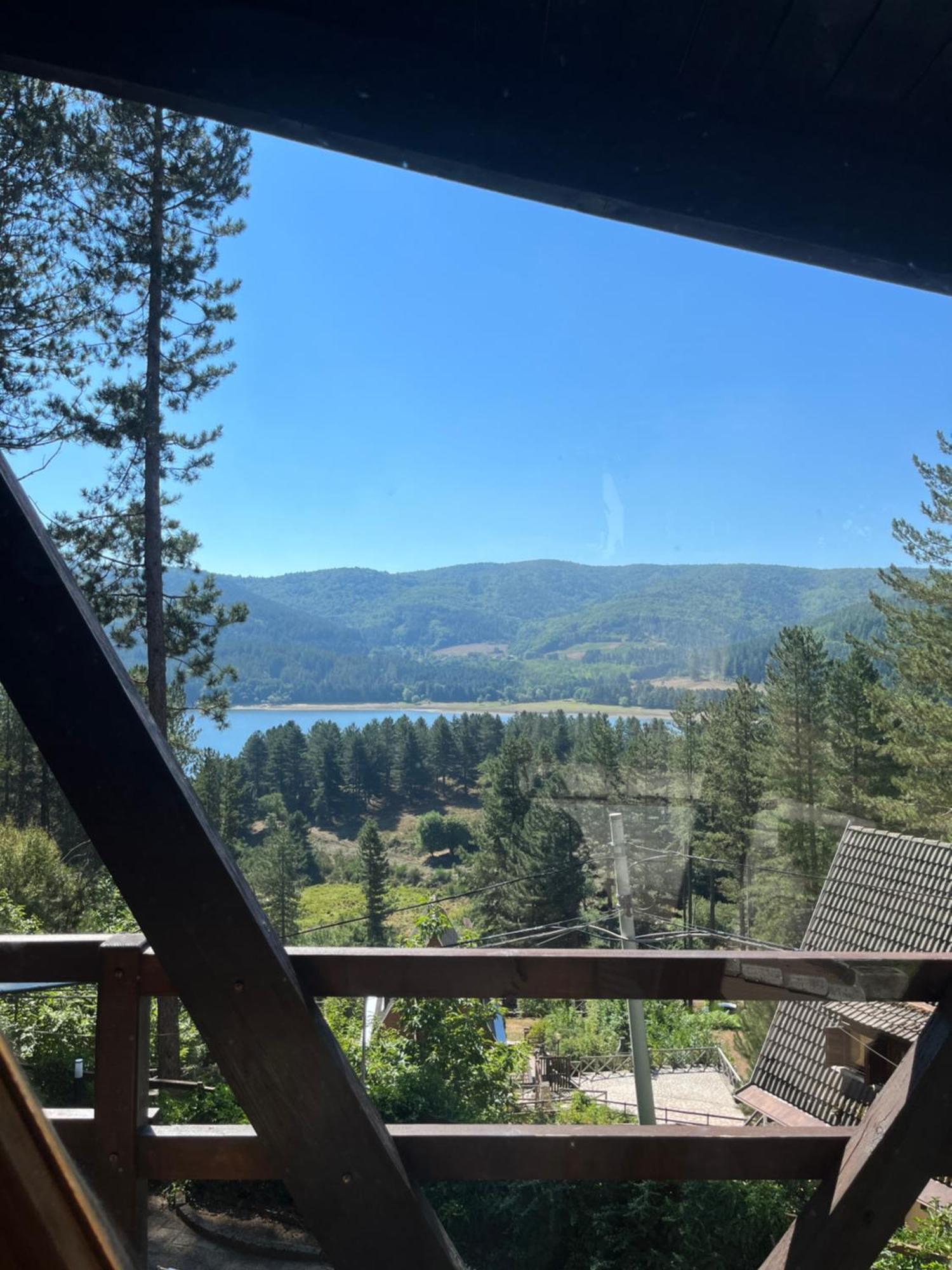 Chalet Natura La Taverna Dei 3 Porcellini Cavaliere  ภายนอก รูปภาพ